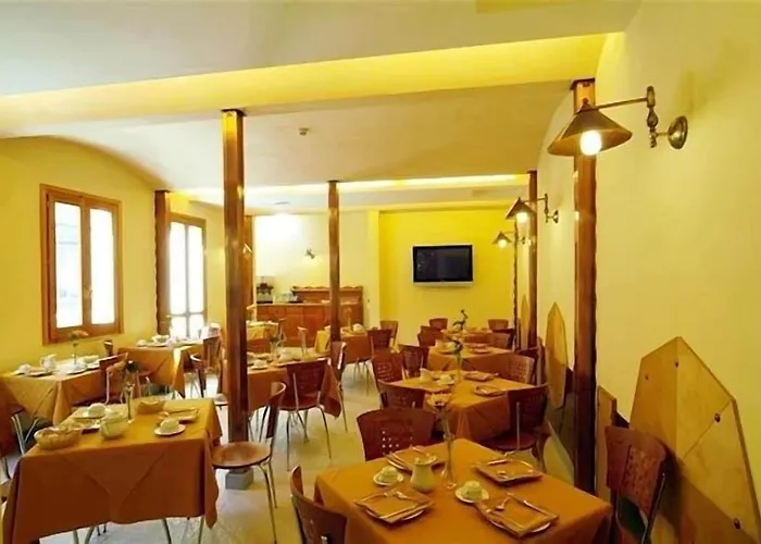 Hotel Eden 3*