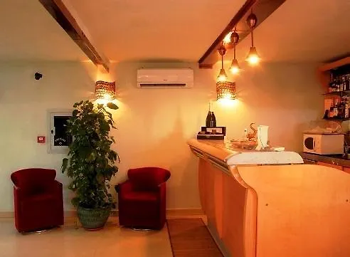 伊登酒店 酒店 3*