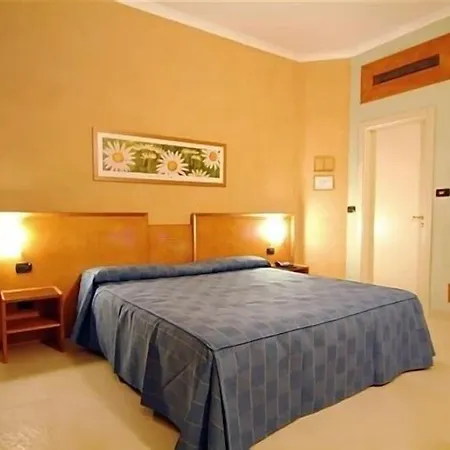Eden 3* Napoli